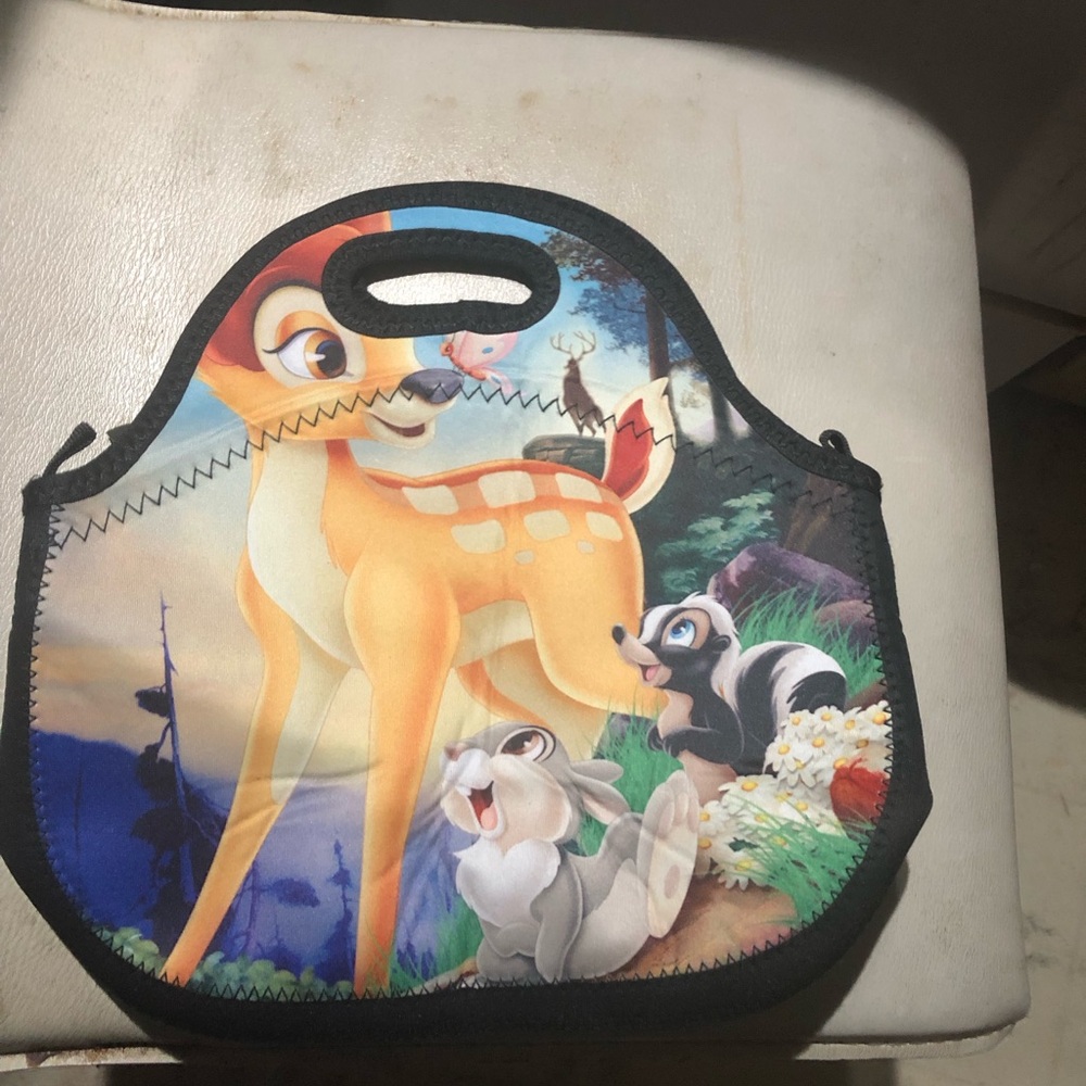 🎠Disney Bambi and Friends Lunch Tote - 34A $8 or 🦋